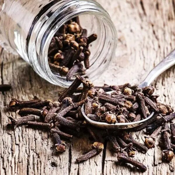 Cloves (لونگ)